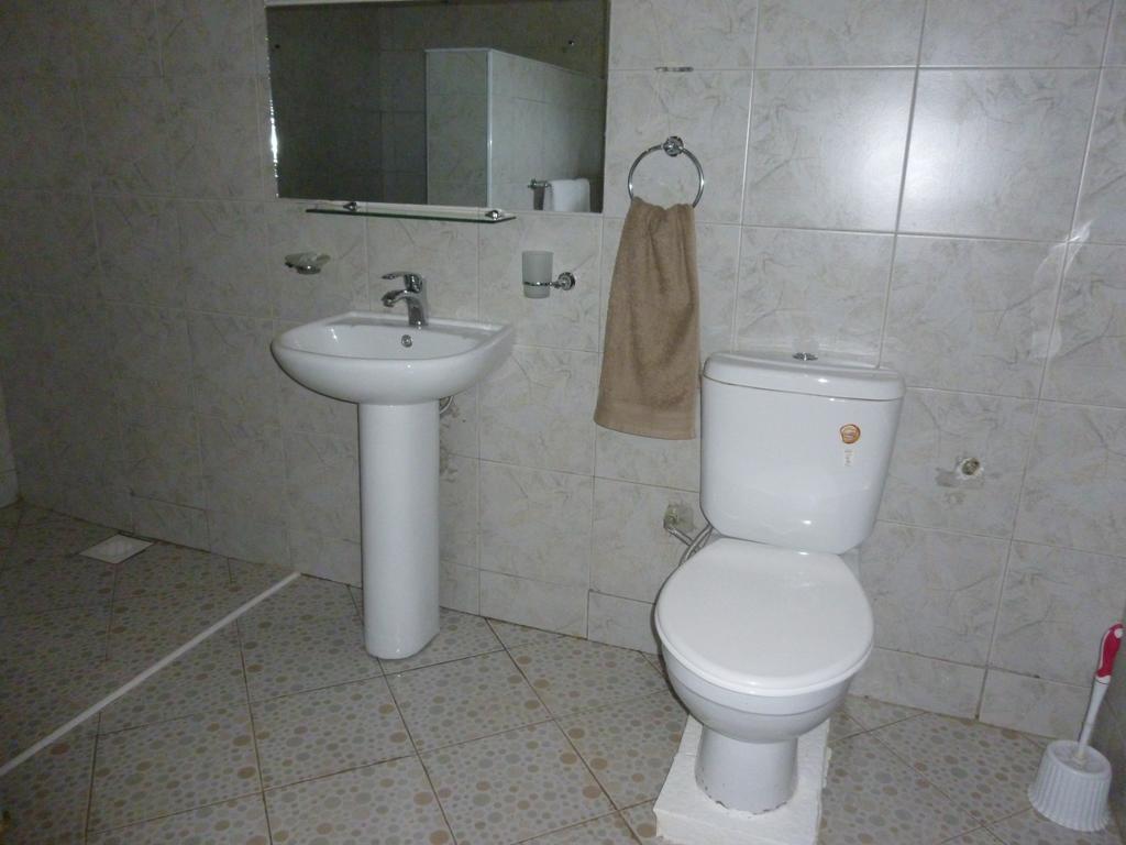 Secrets Guest House Entebbe Camera foto