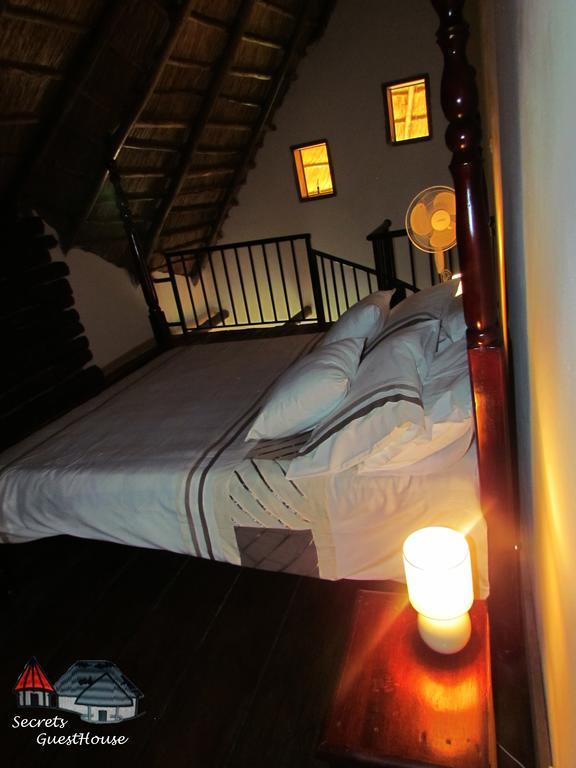 Secrets Guest House Entebbe Esterno foto
